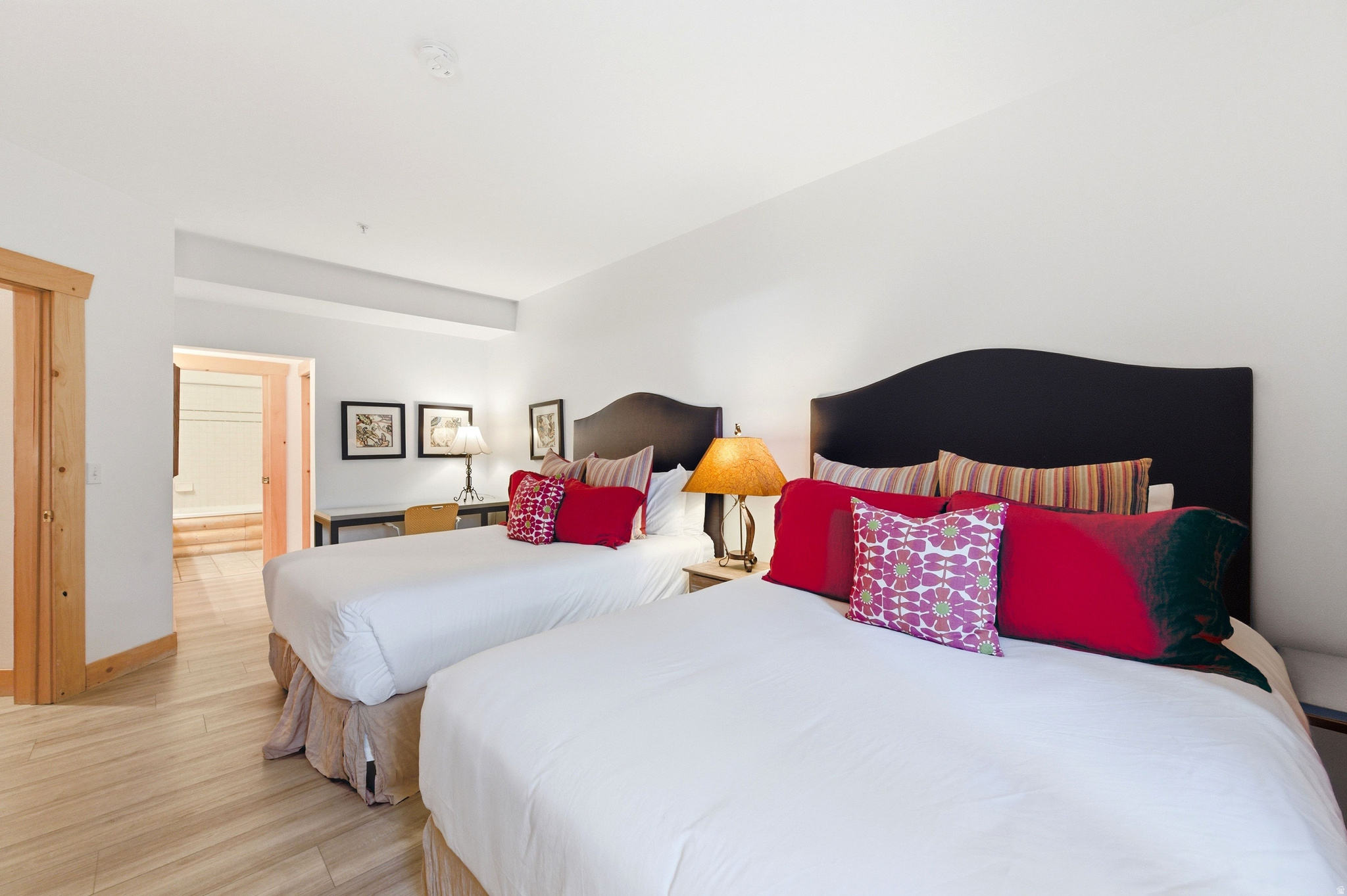 BLACK BEAR LODGE - Residential