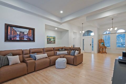 Tiny photo for 6669 S ANNE MARIE DR, Cottonwood Heights, UT 84121 (MLS # 2138085)