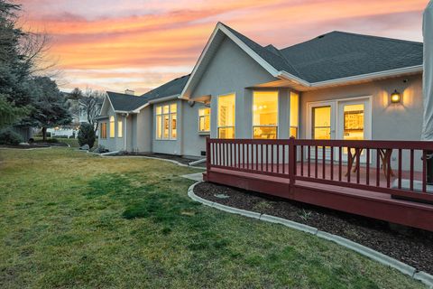 Tiny photo for 6669 S ANNE MARIE DR, Cottonwood Heights, UT 84121 (MLS # 2138085)