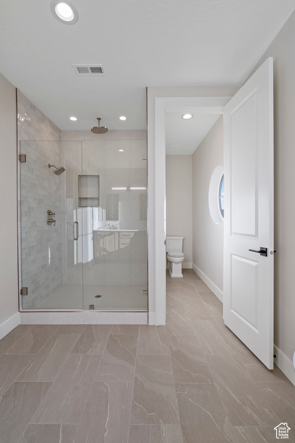 MONTDELLA - Residential Income