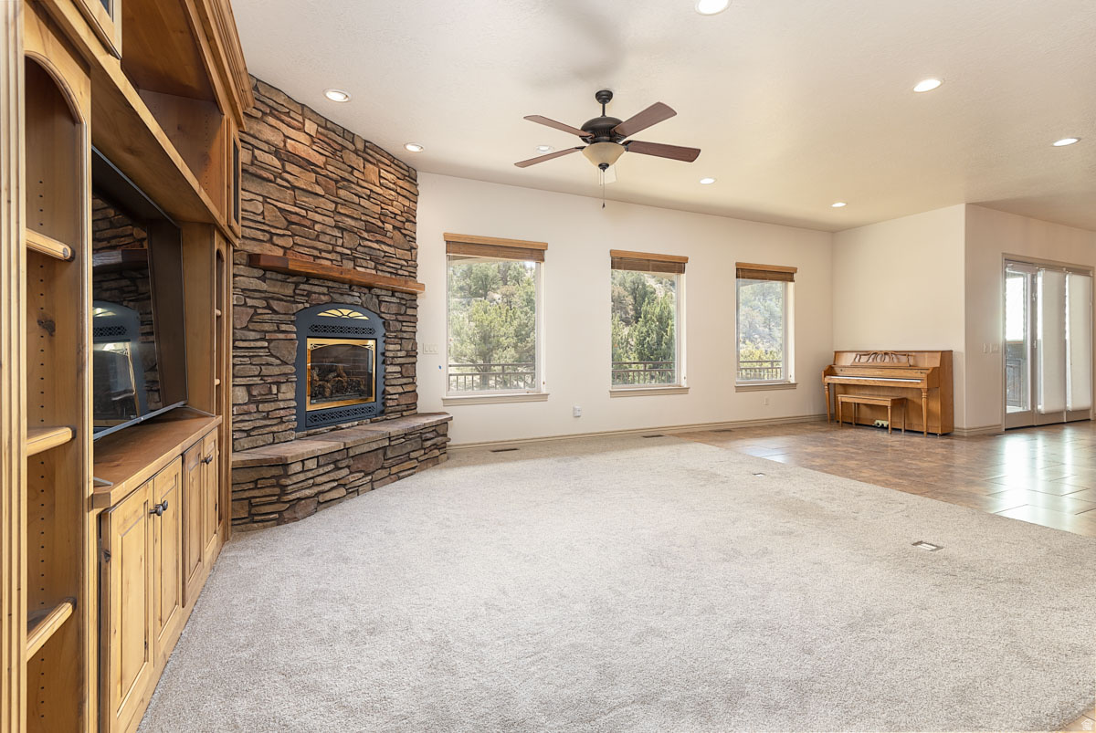 FIDDLERS CANYON SUBDIVISION - Residential