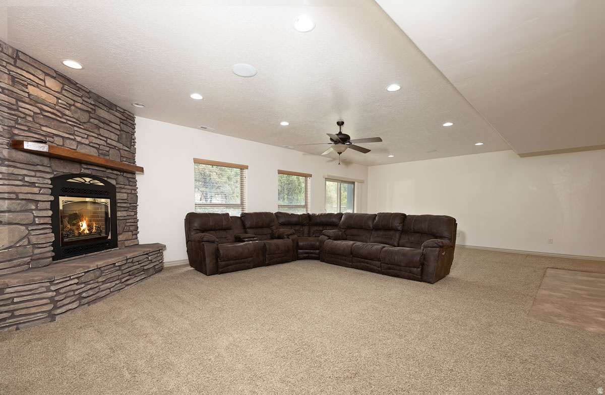 FIDDLERS CANYON SUBDIVISION - Residential