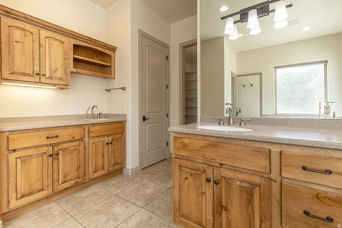 FIDDLERS CANYON SUBDIVISION - Residential