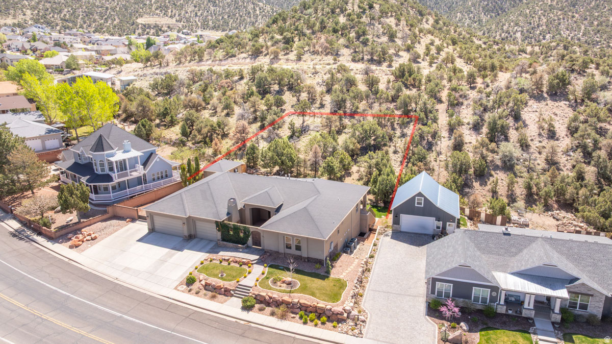 FIDDLERS CANYON SUBDIVISION - Residential