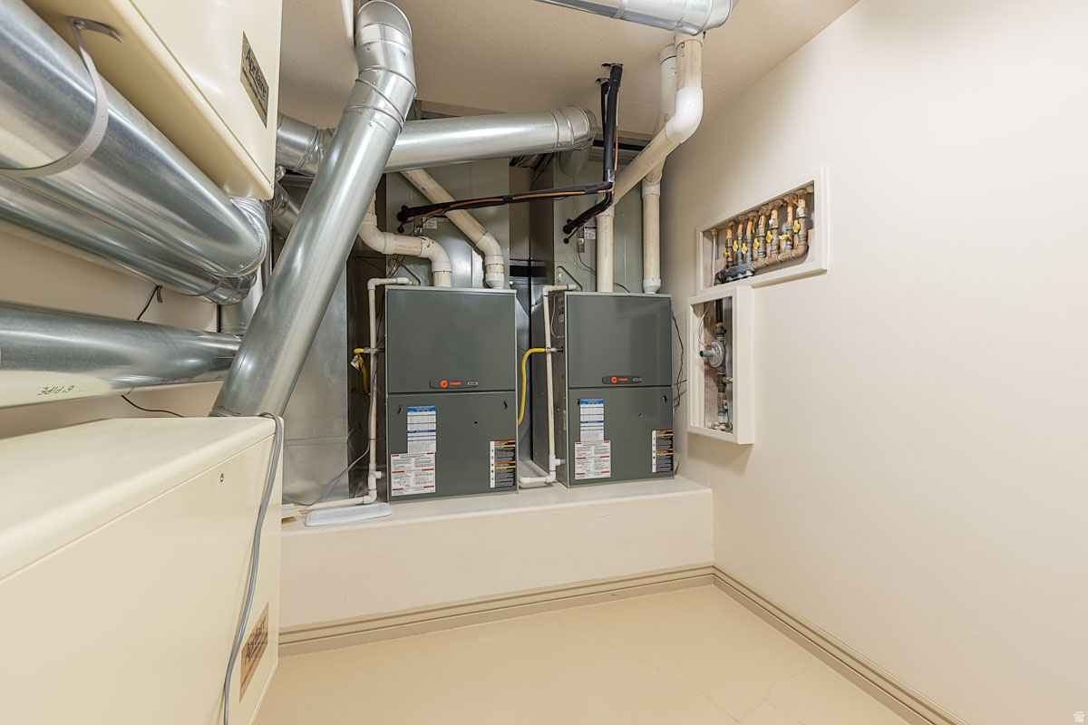 FIDDLERS CANYON SUBDIVISION - Residential