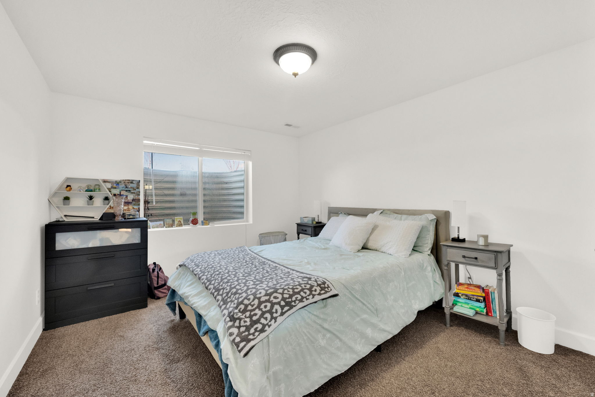 FOOTHILL ESTATES - Residential