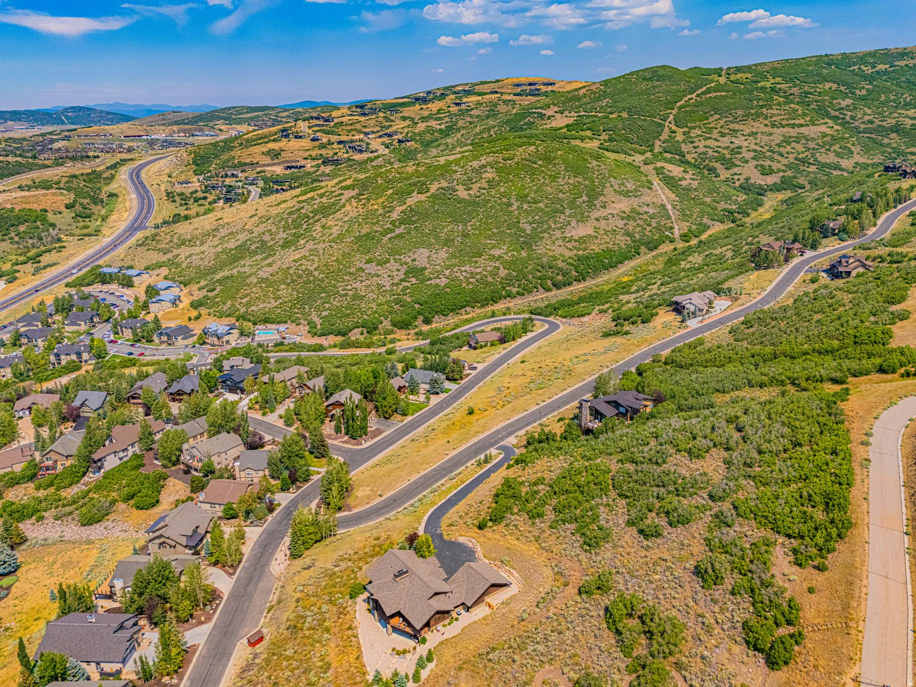 DEER MOUNTAIN RESORT - Land