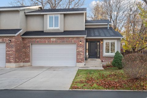 Photo of 244 E ODELL LN N, North Salt Lake, UT 84054 (MLS # 2125509)
