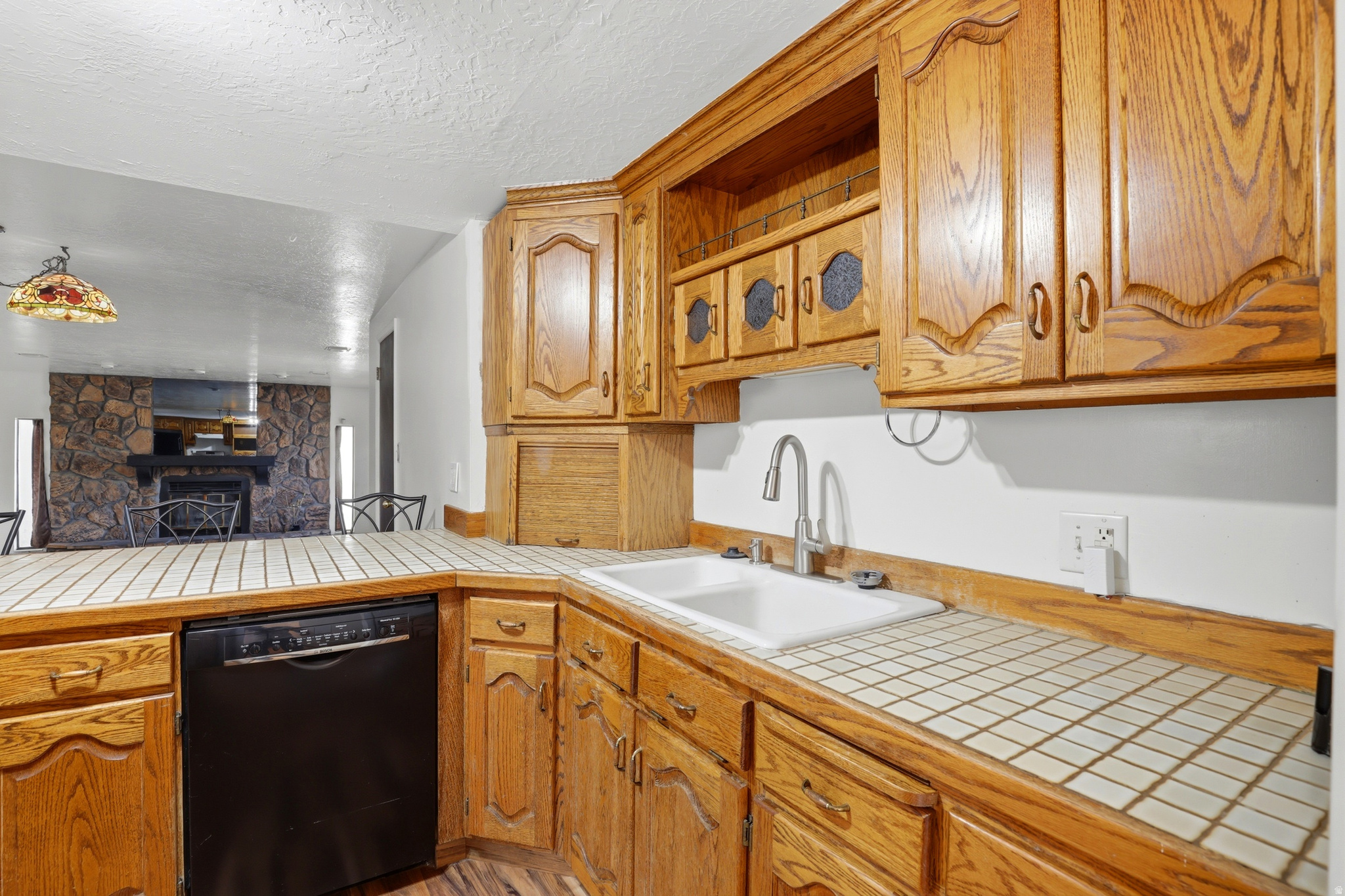 LAKE RIDGE - Residential