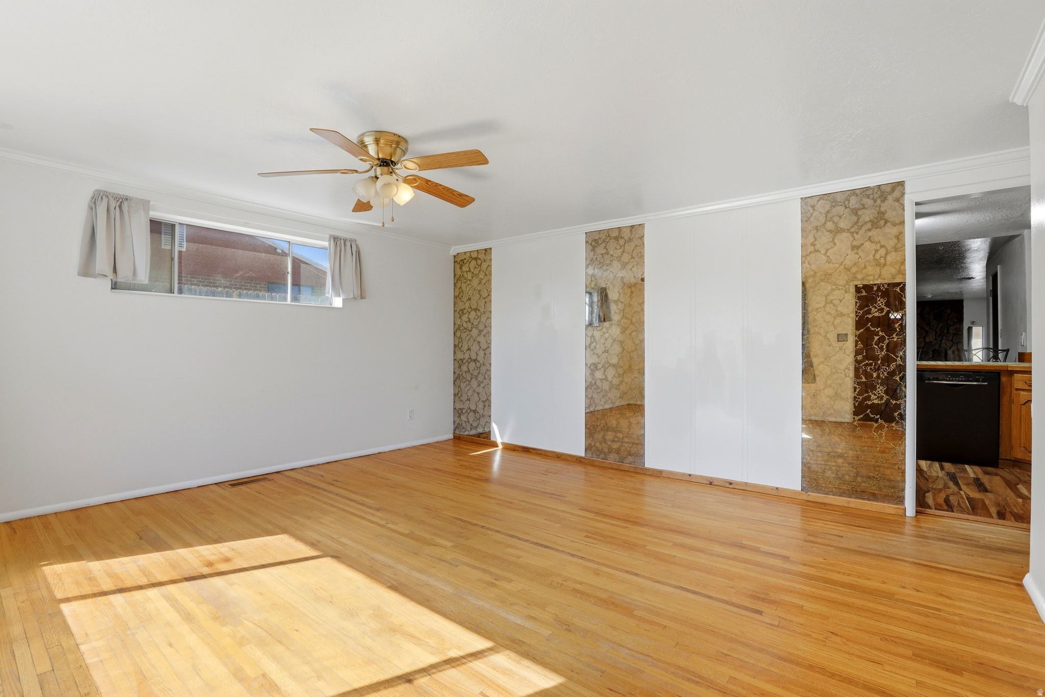 LAKE RIDGE - Residential