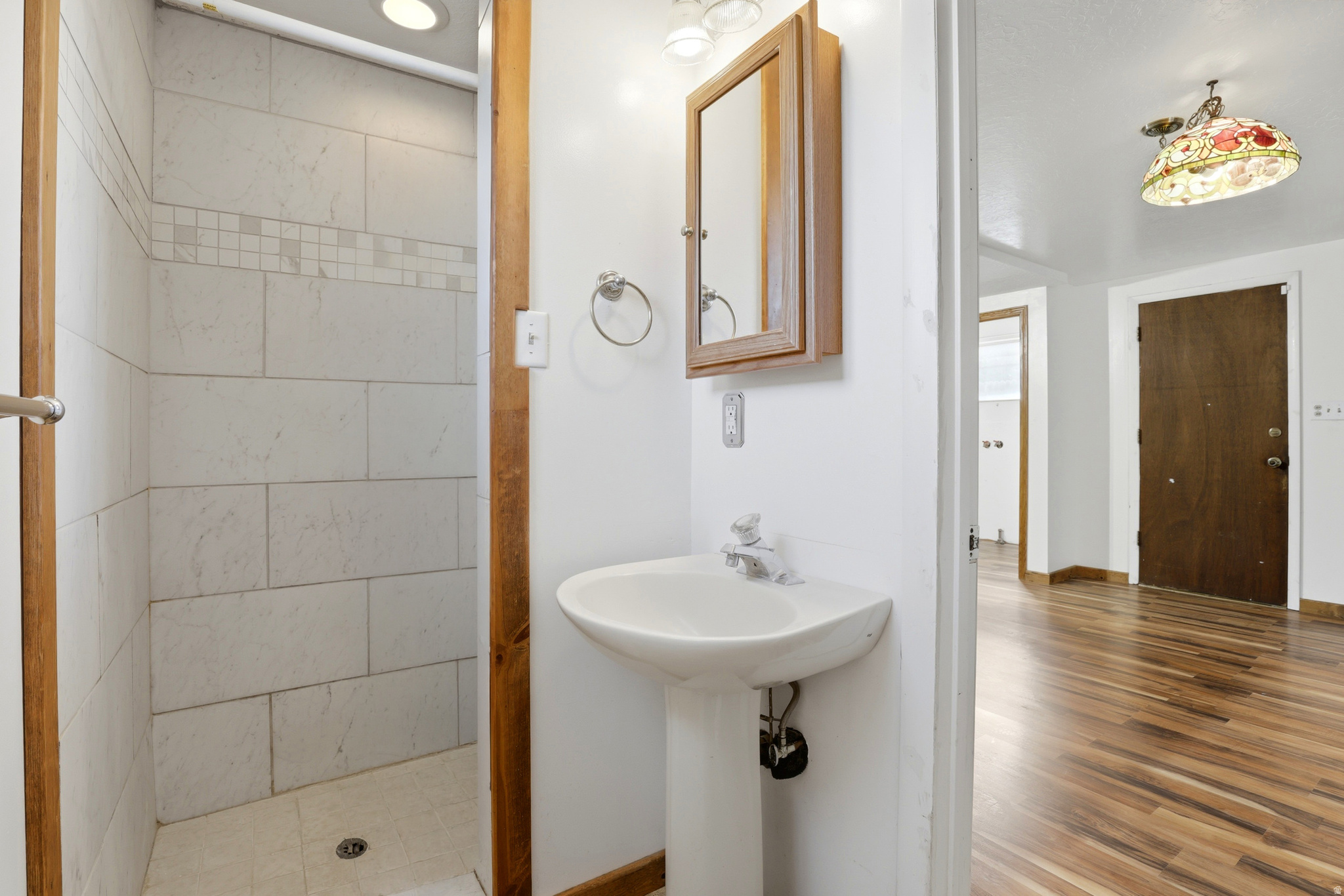 LAKE RIDGE - Residential