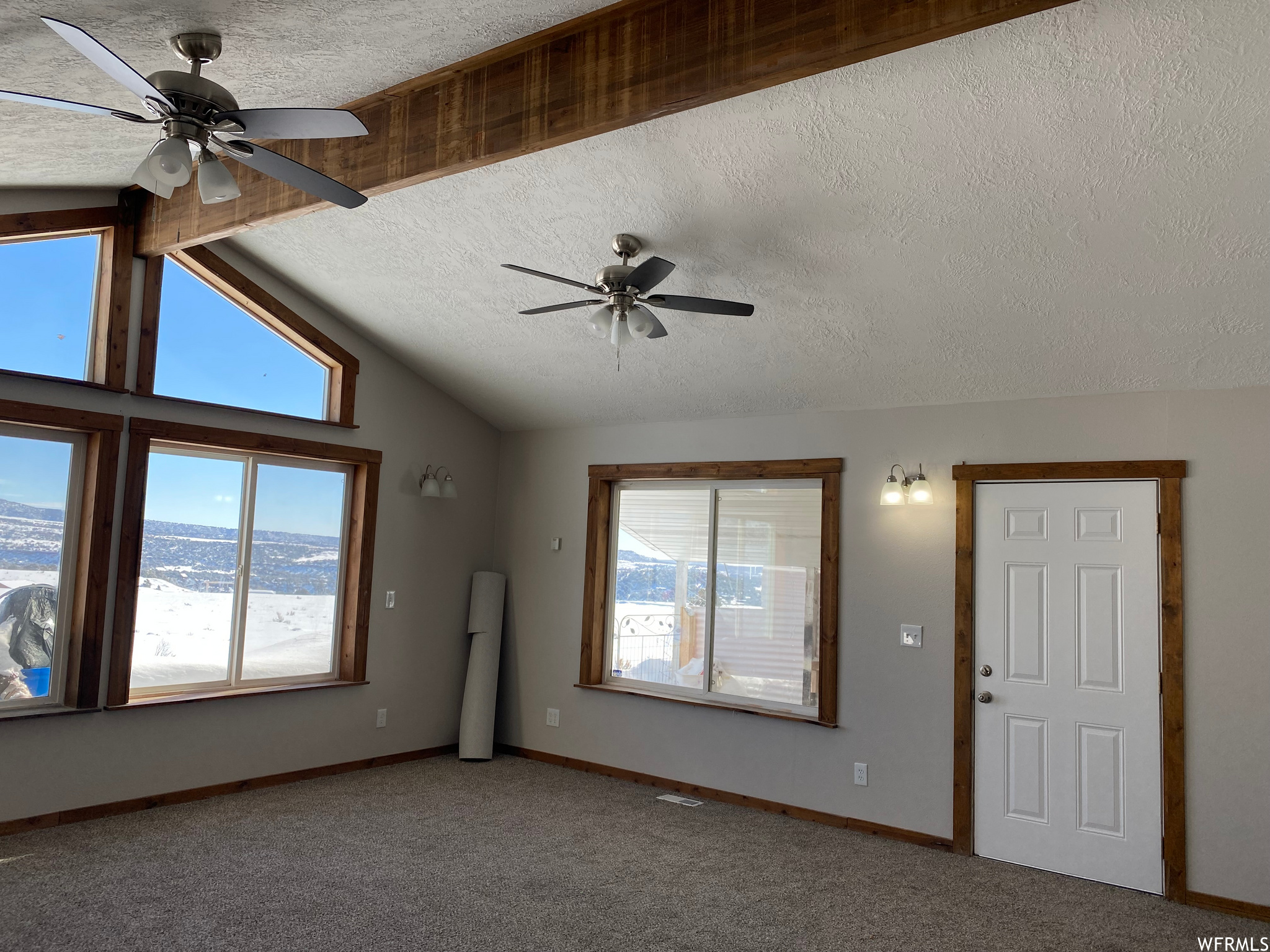 BANDANNA RANCH - Residential