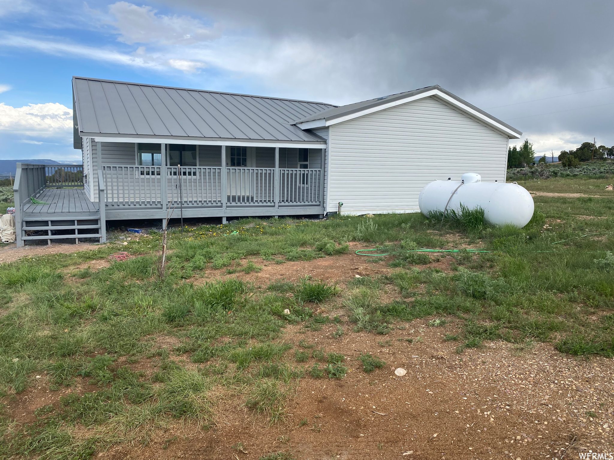 BANDANNA RANCH - Residential