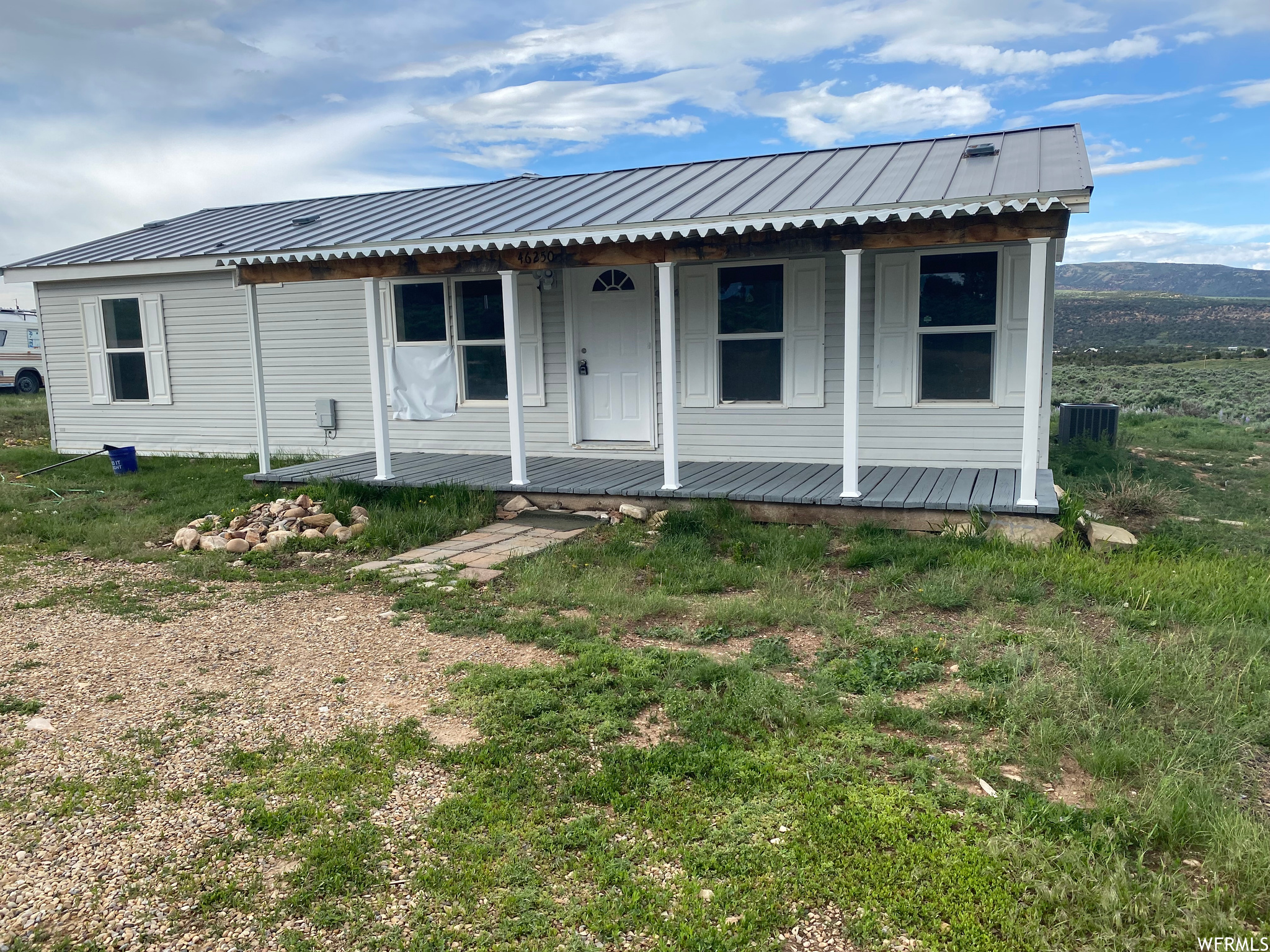 BANDANNA RANCH - Residential