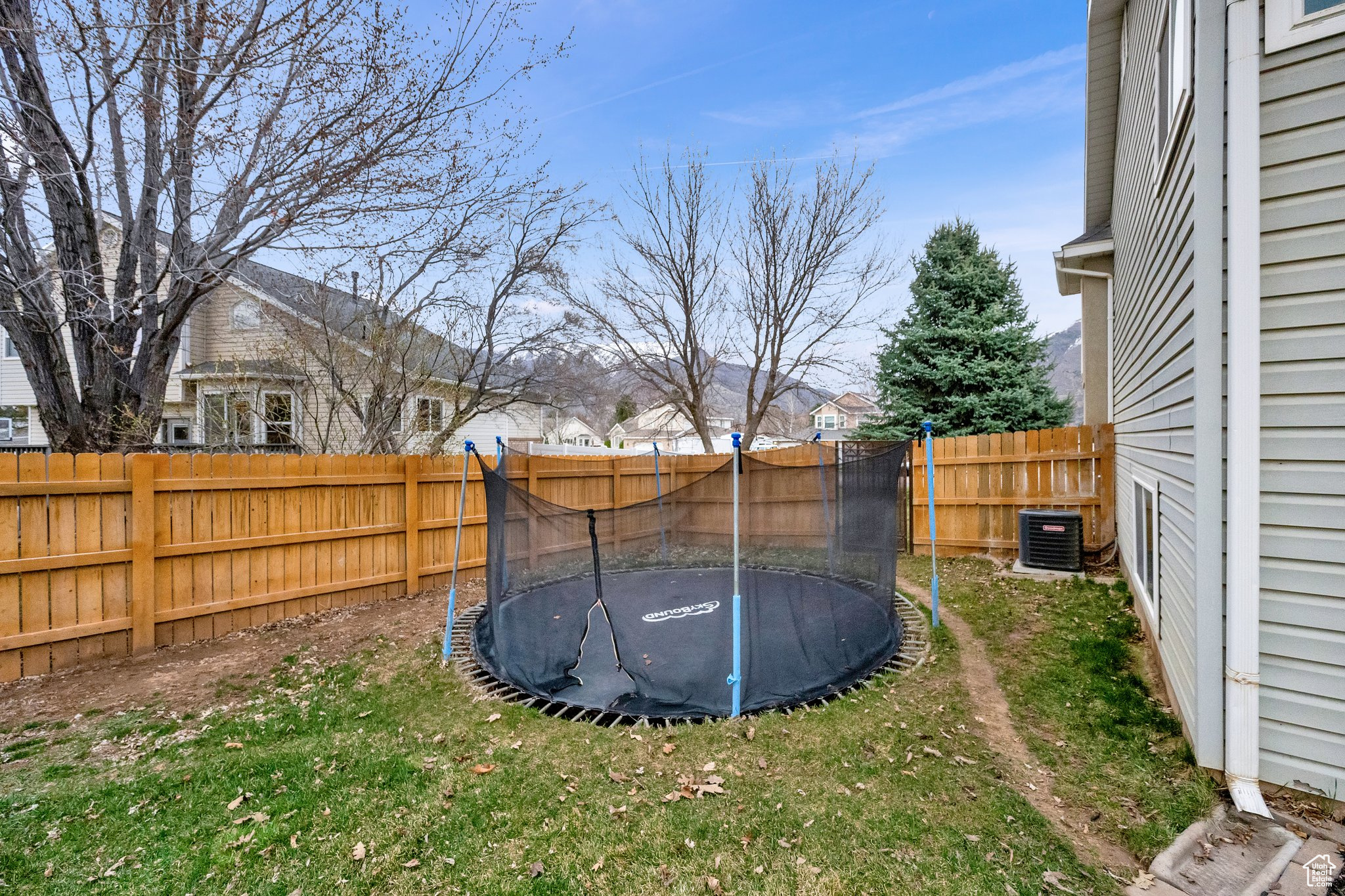 7839 S 1800, South Weber, Utah image 26