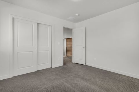 Tiny photo for 2468 N PAINTBRUSH DR, Saratoga Springs, UT 84045 (MLS # 2122735)