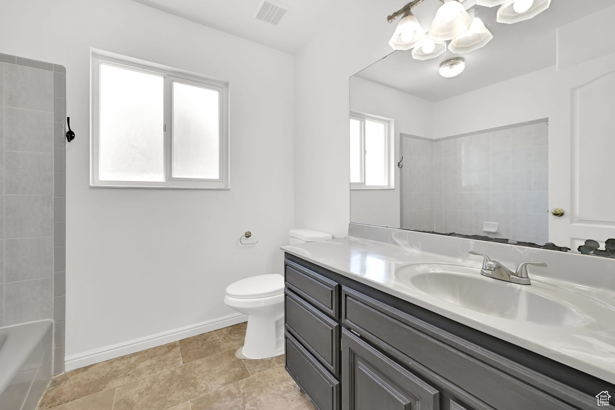 5970 S 5500, Hooper, Utah image 32