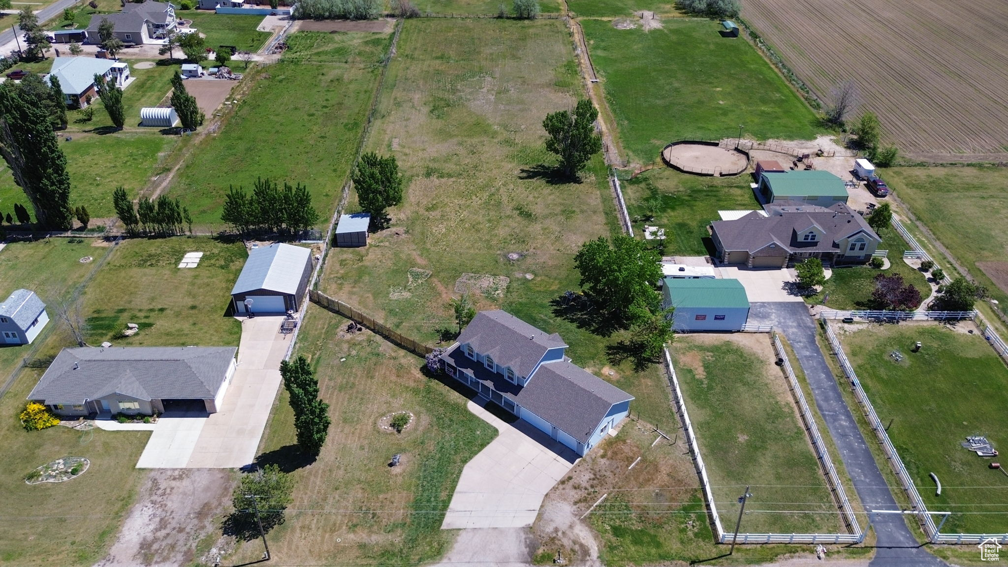 5970 S 5500, Hooper, Utah image 35