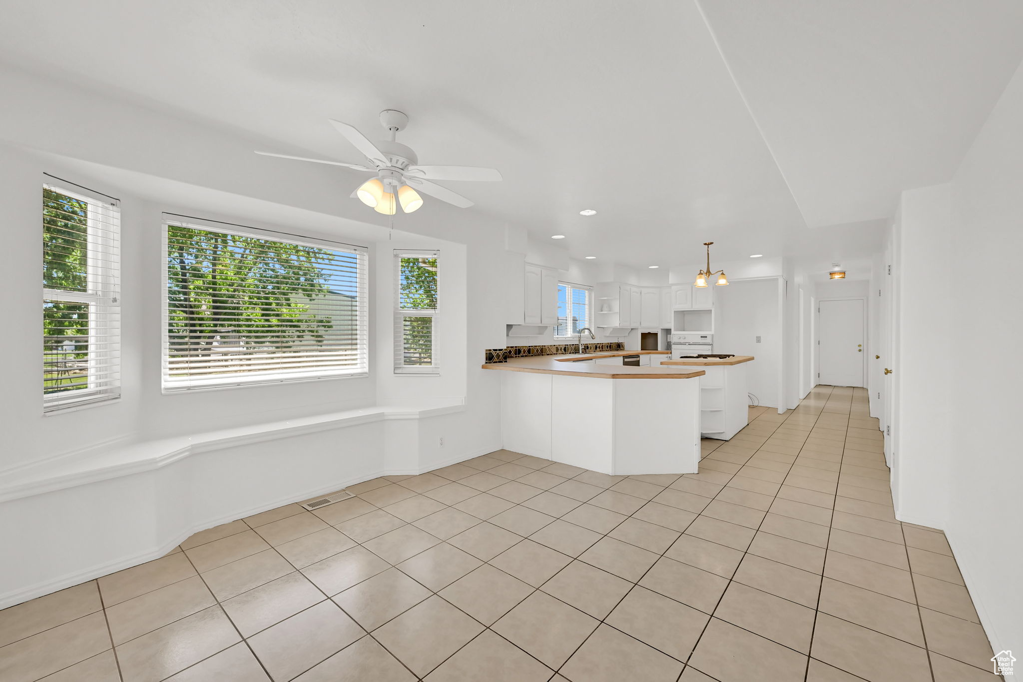 5970 S 5500, Hooper, Utah image 17