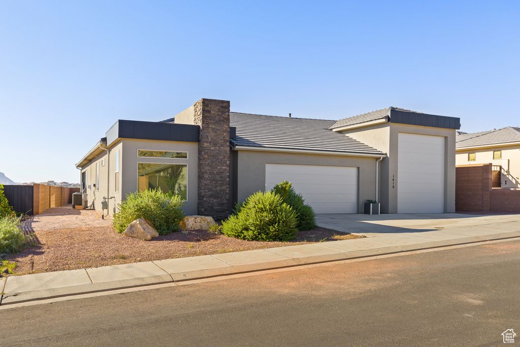 Photo of 1419 W 460 N, Hurricane, UT 84737 (MLS # 2118329)