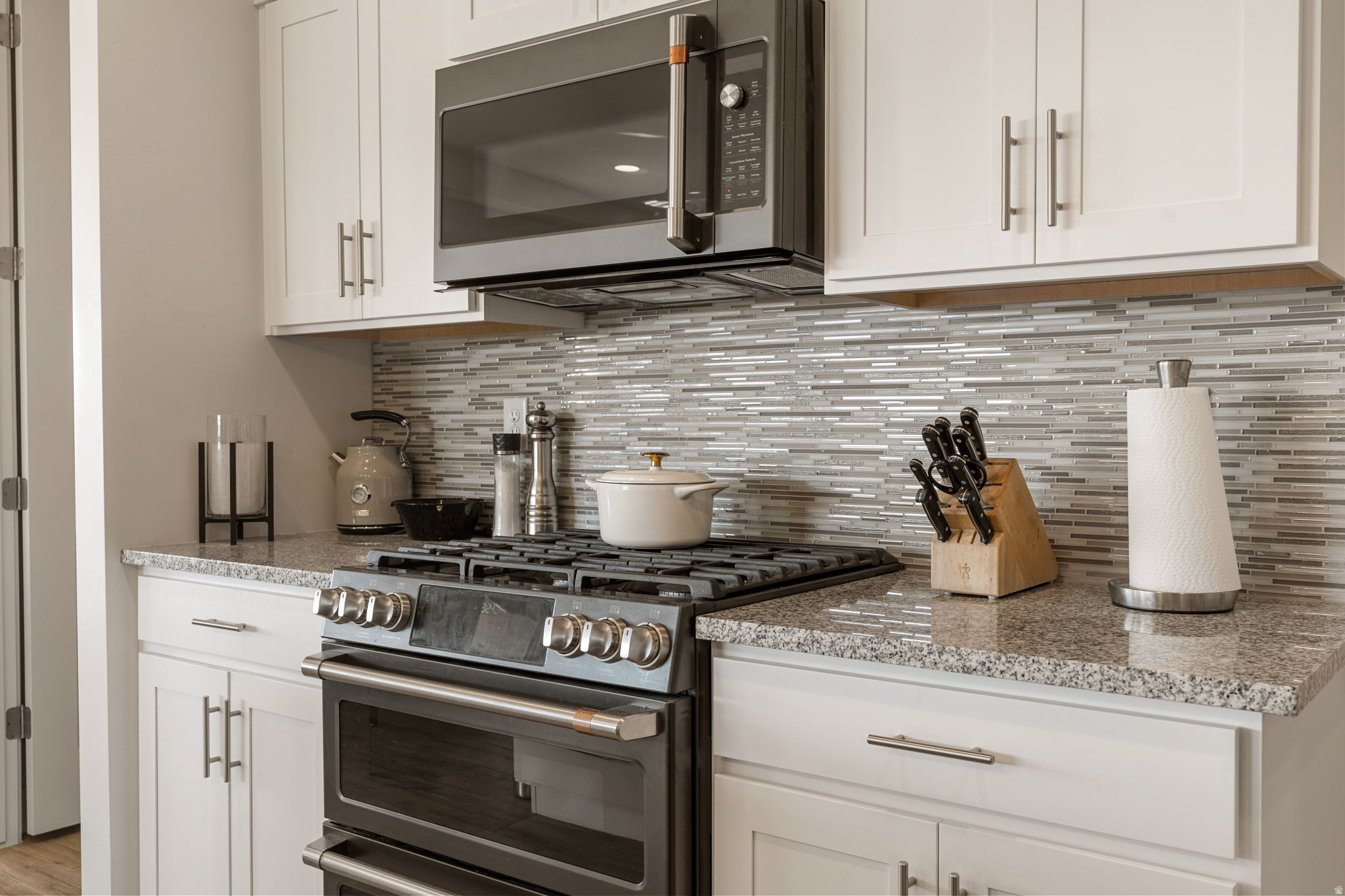 PAINTED SANDS - Residential