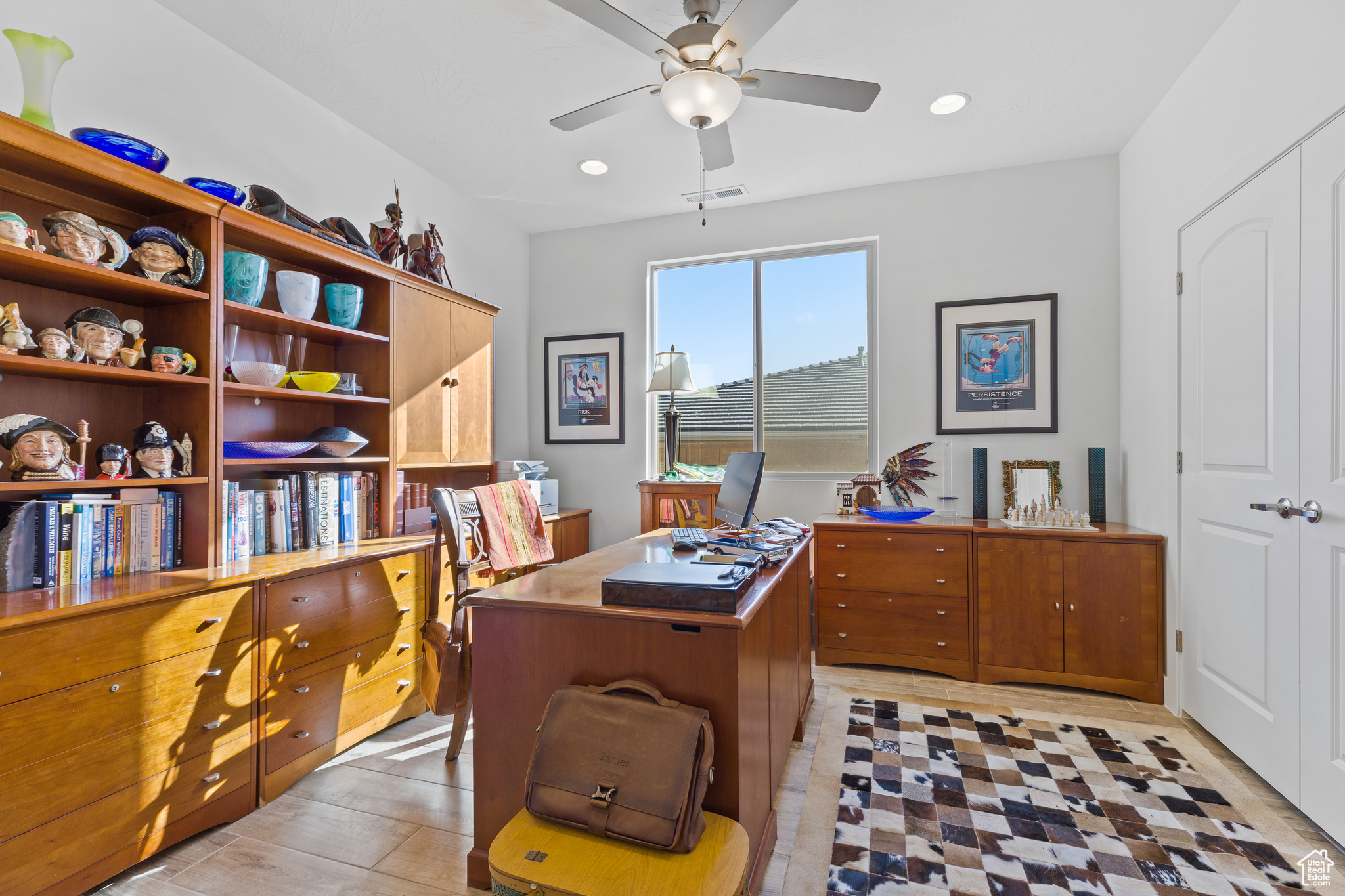 PAINTED SANDS - Residential