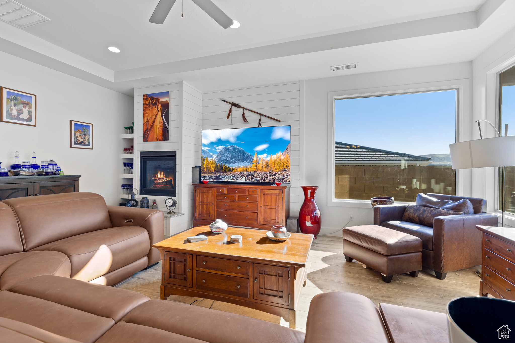 PAINTED SANDS - Residential