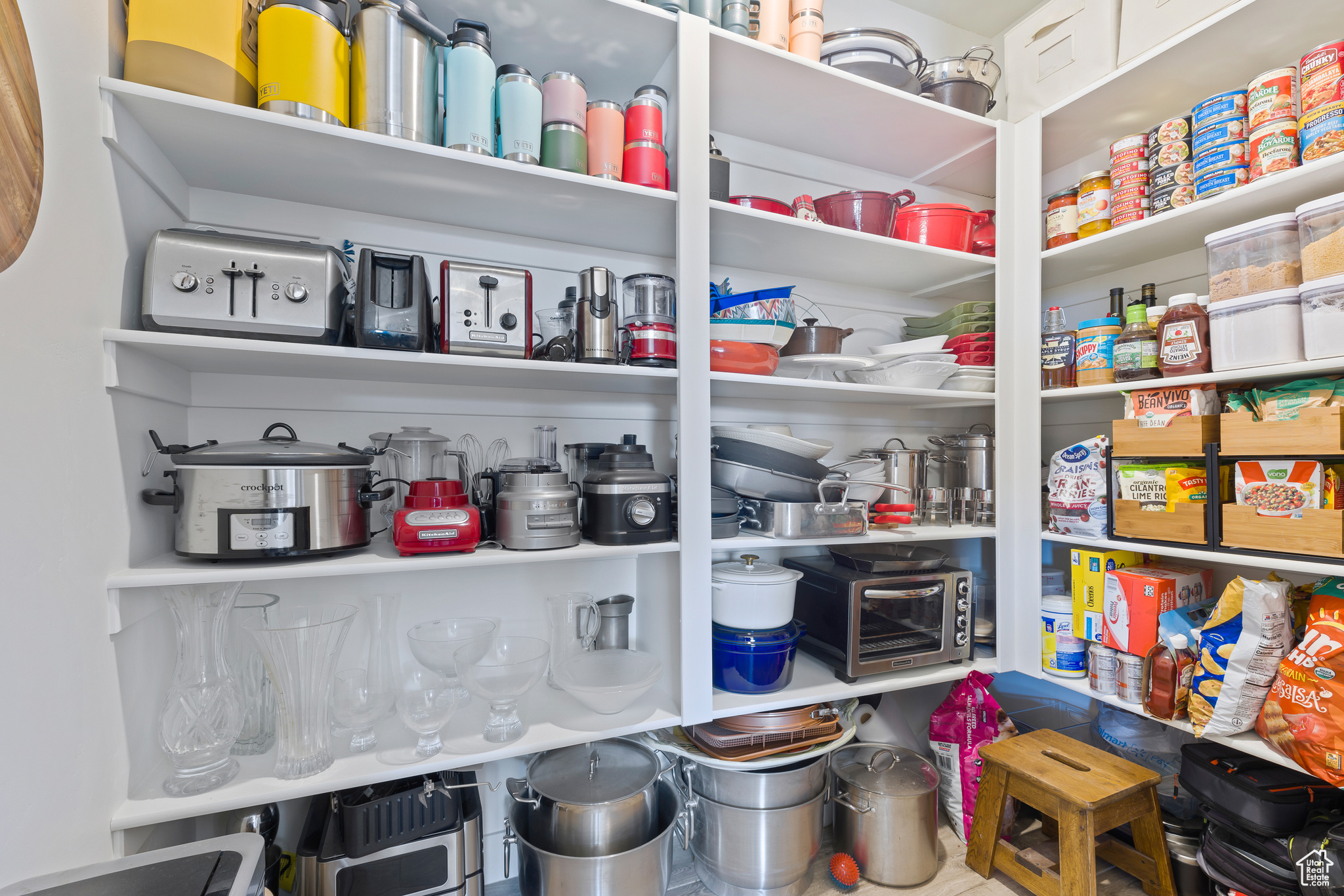 PAINTED SANDS - Residential