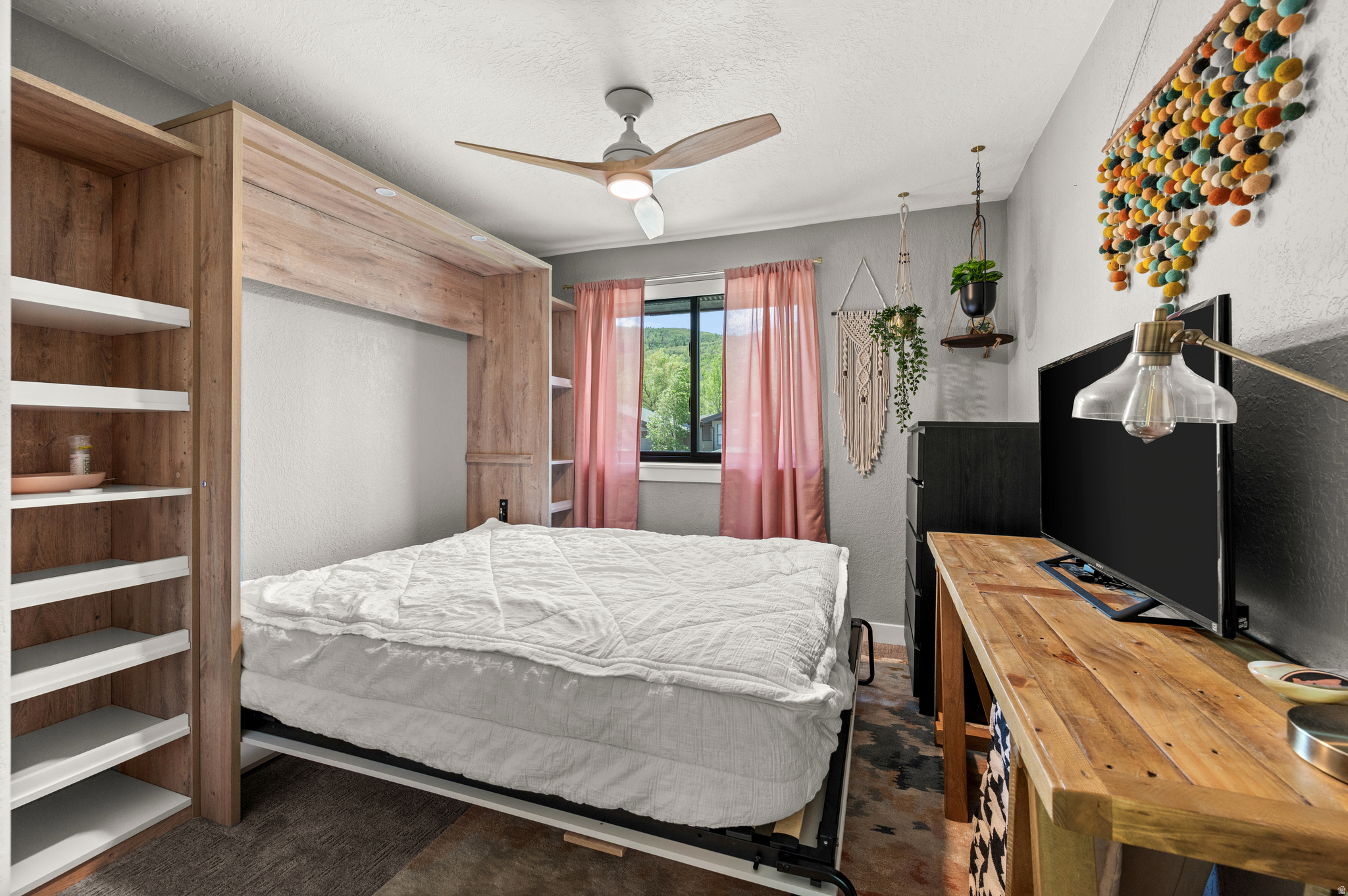 PINEBROOK COTTAGES - Residential