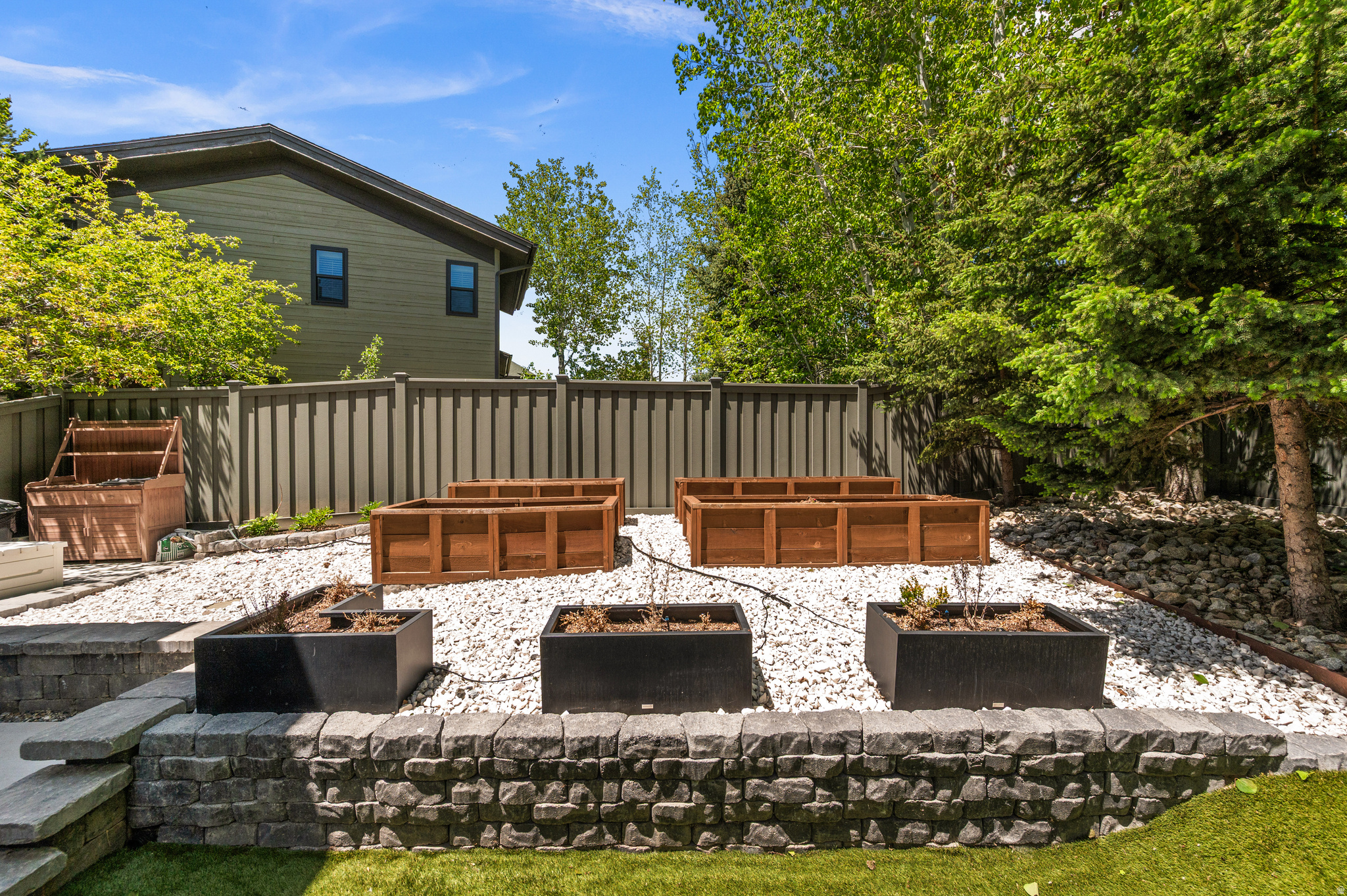 PINEBROOK COTTAGES - Residential
