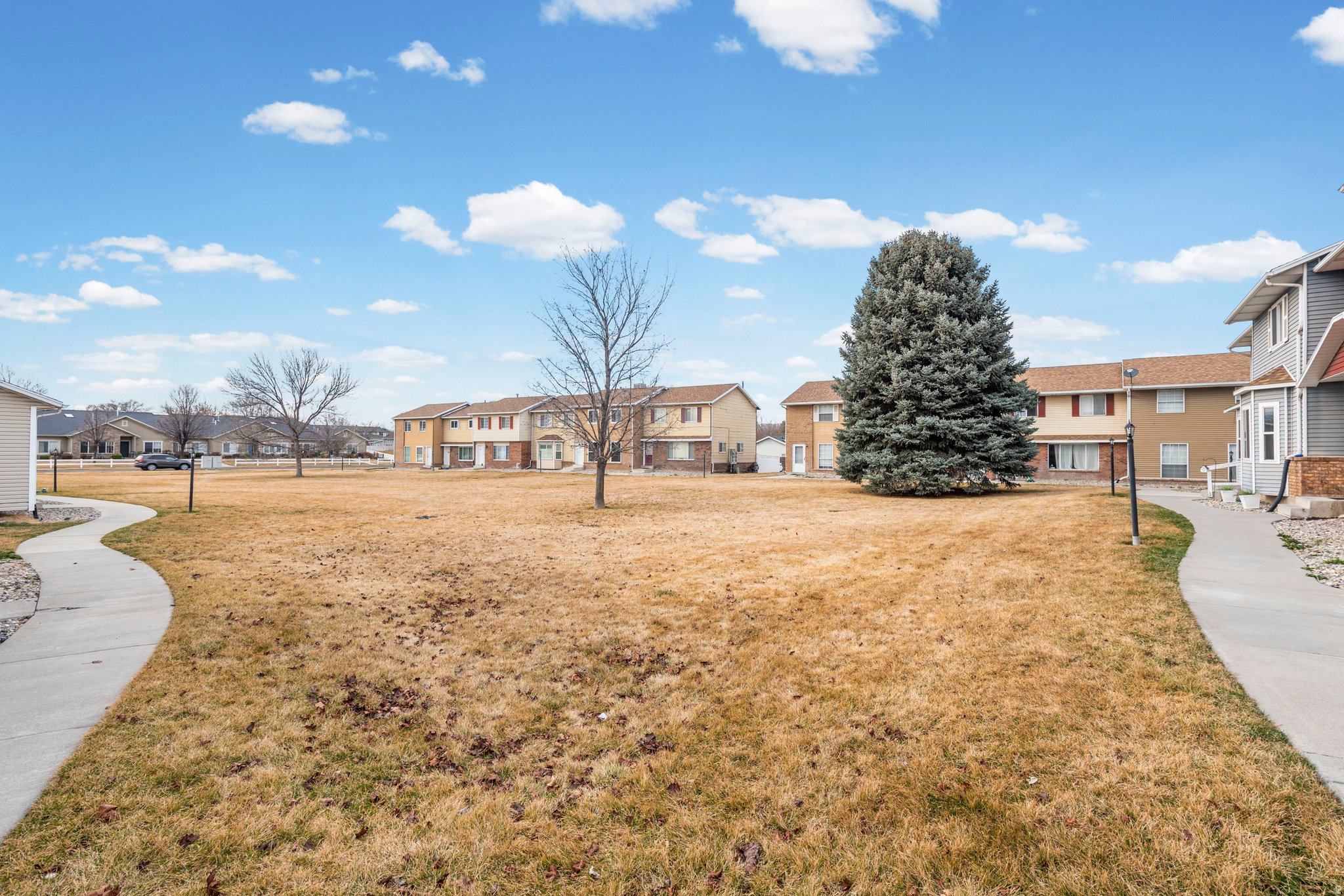 WOODHAVEN - Residential Income