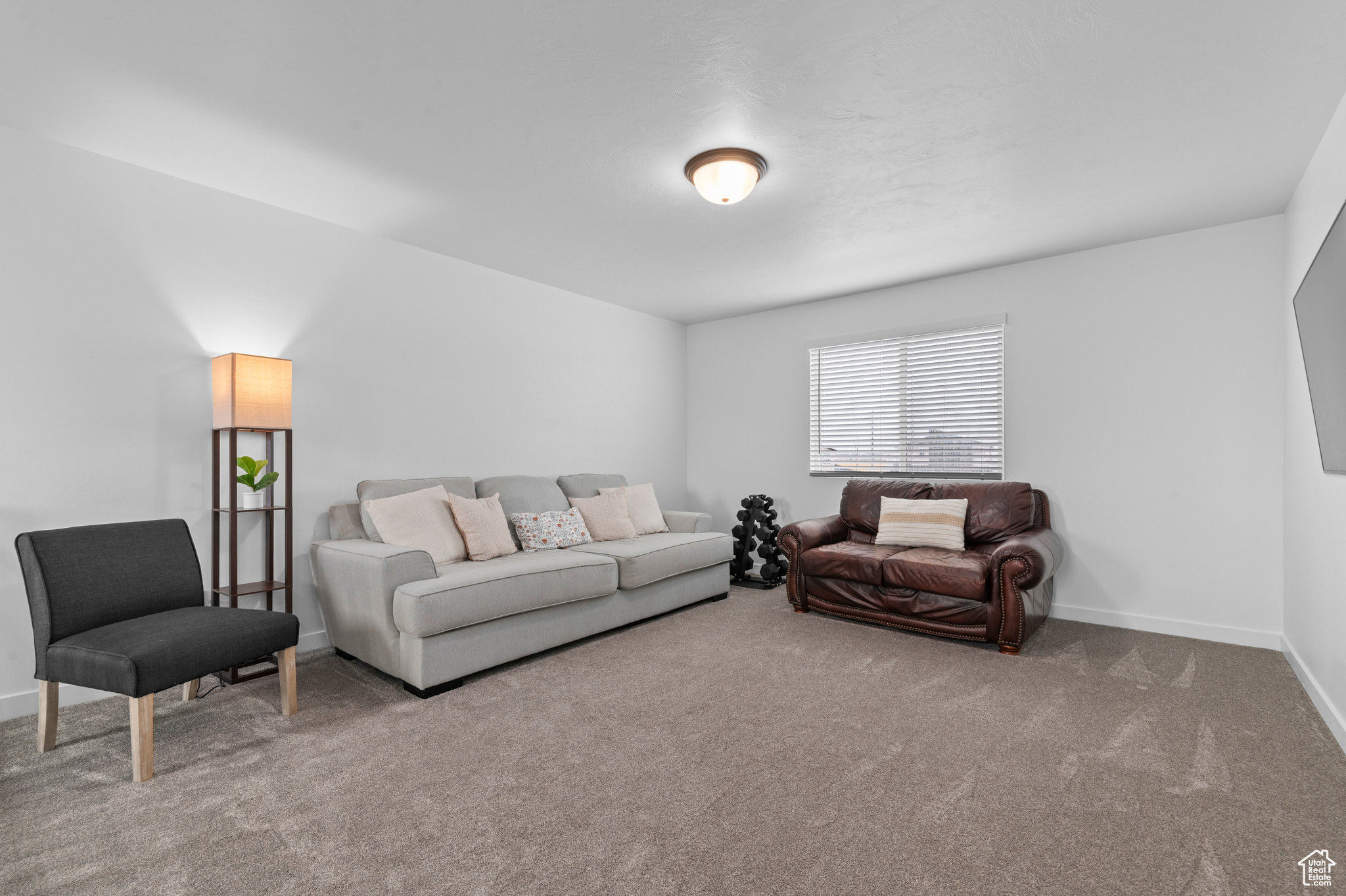 LAKESHORE LANDING - Residential