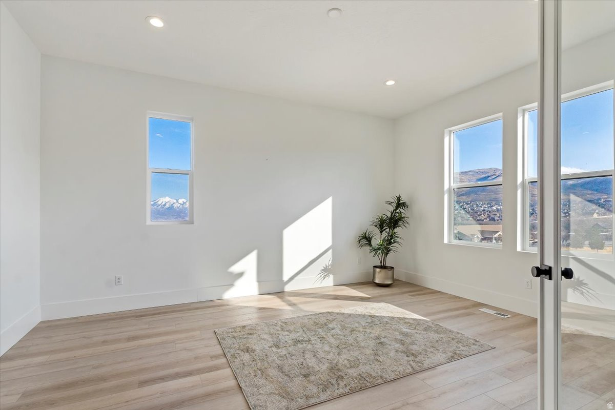 SKY HAVEN - Residential