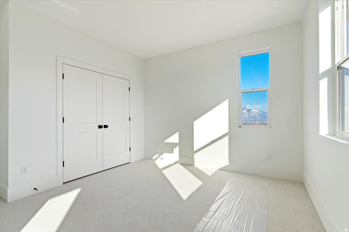 SKY HAVEN - Residential