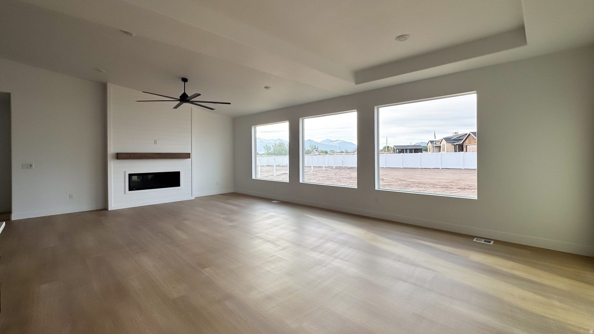 HERITAGE FARMS - Residential