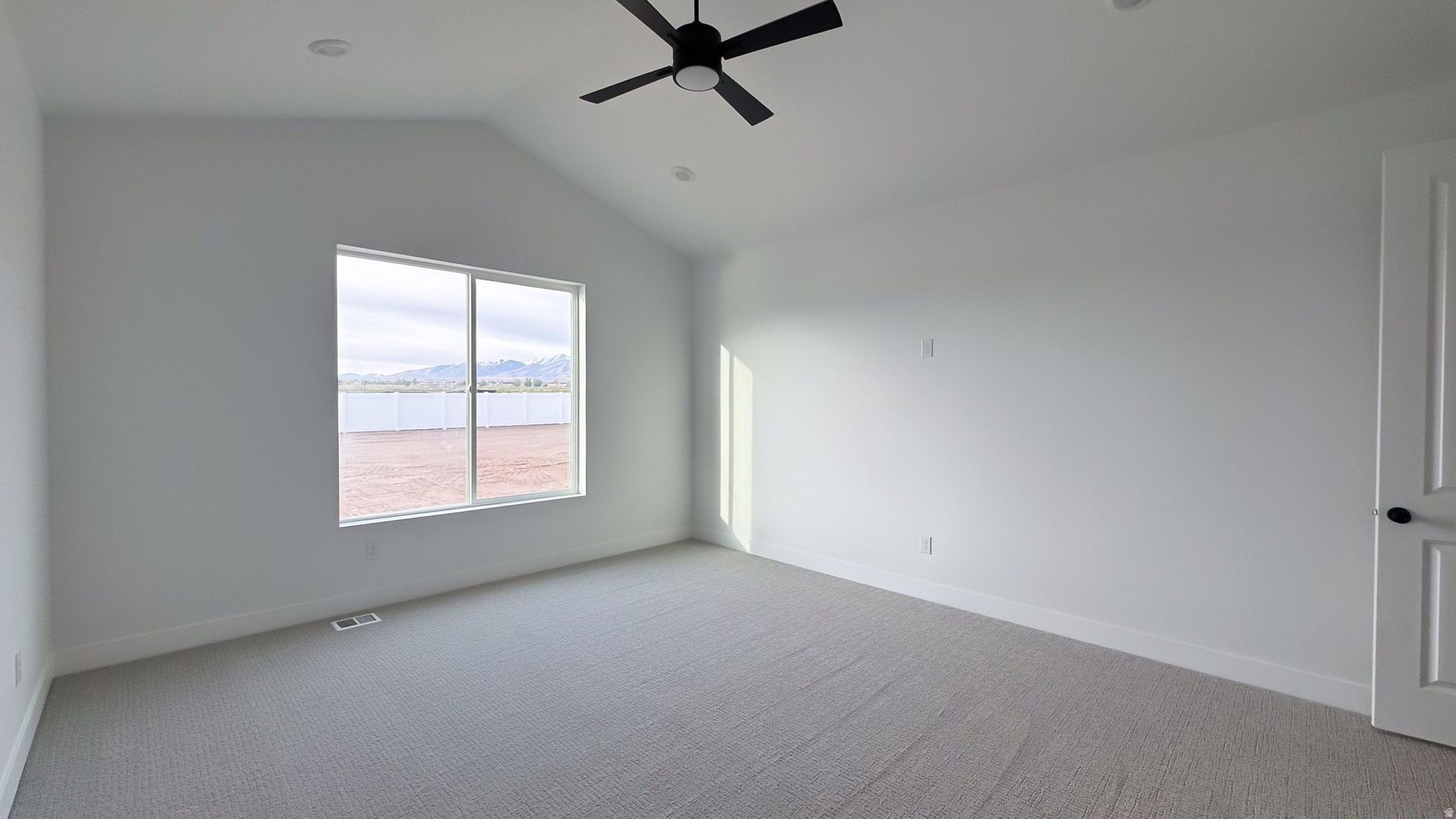 HERITAGE FARMS - Residential