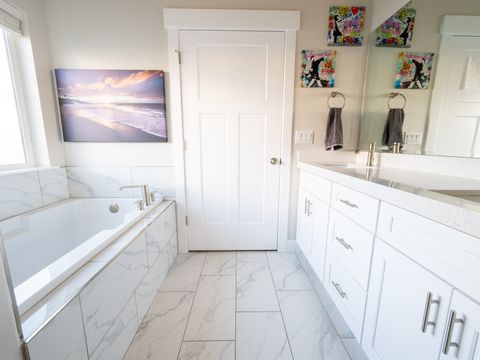 Tiny photo for 3369 W SOPHIE LN S, West Haven, UT 84401 (MLS # 2156003)