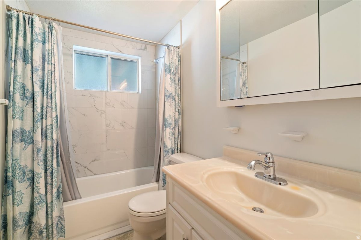 WHITE CITY #18 SUB - Residential