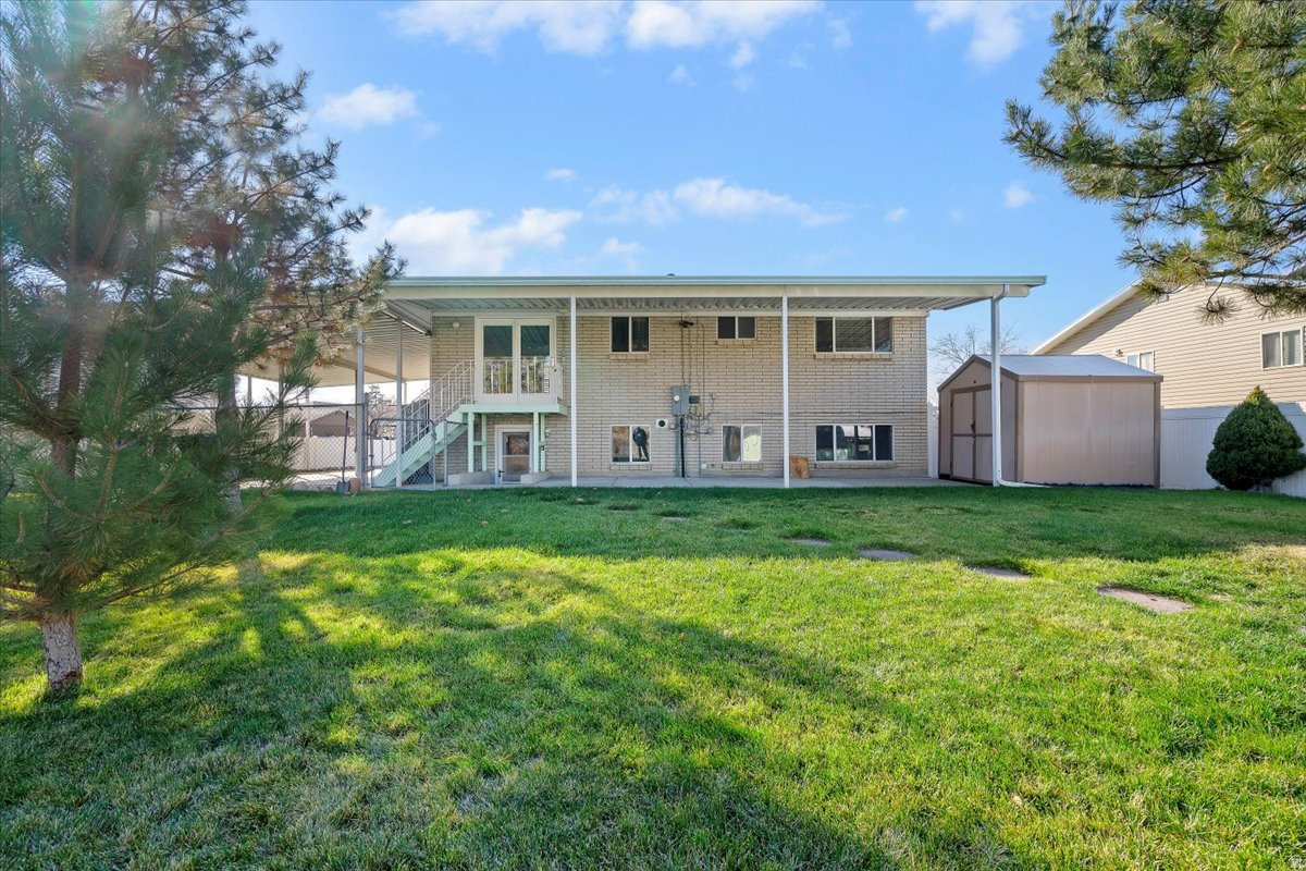 WHITE CITY #18 SUB - Residential