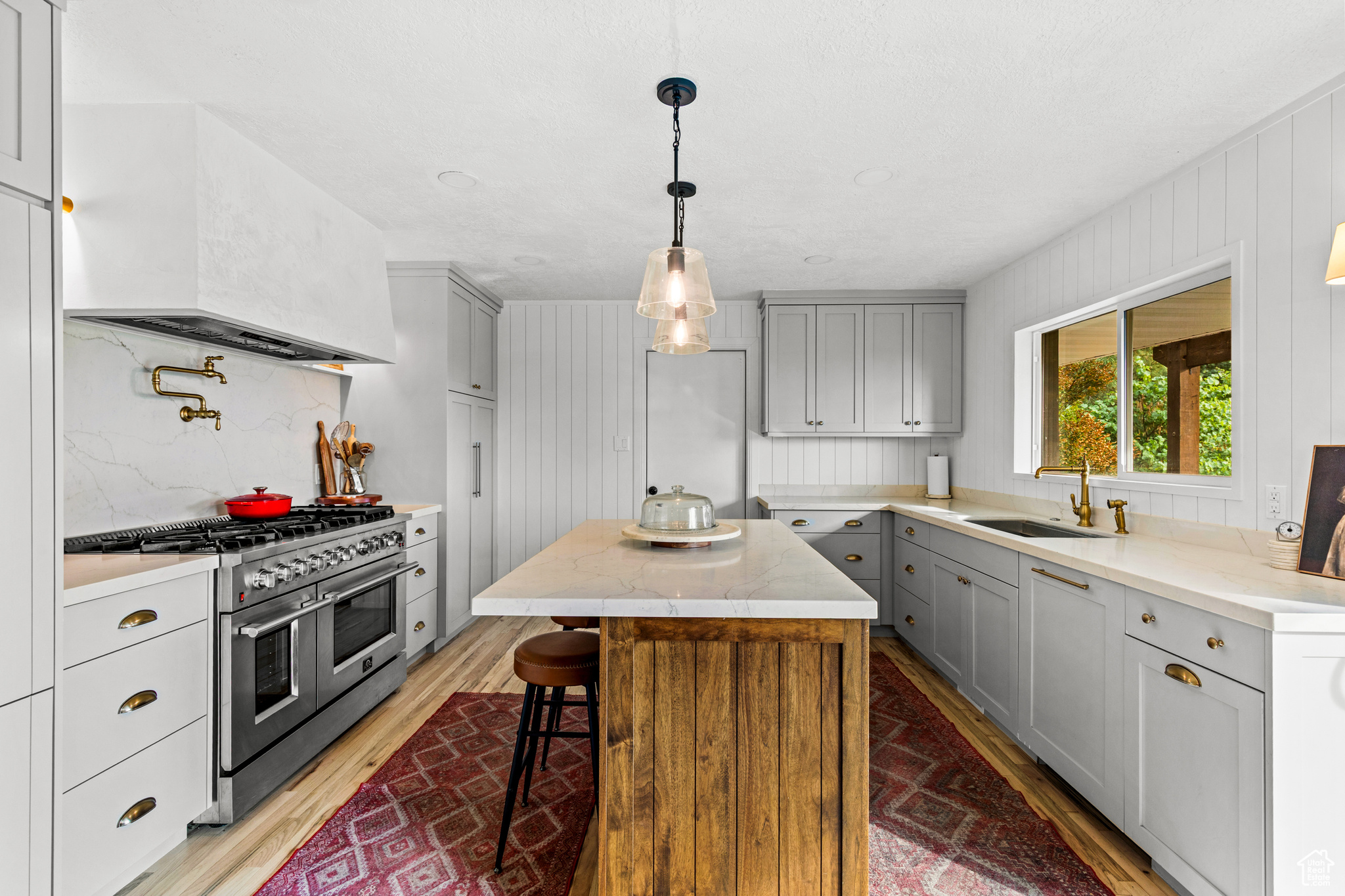 MILL CREEK HEIGHTS - Residential