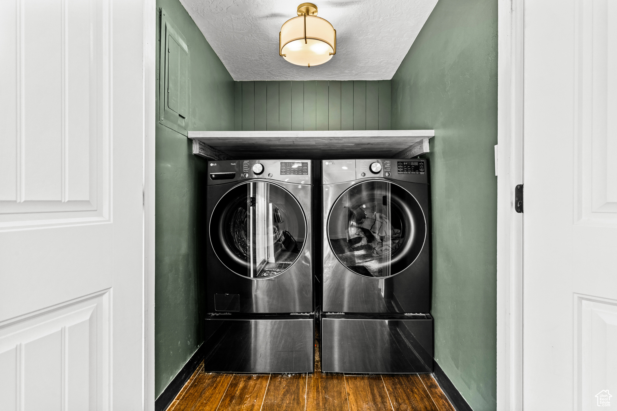 MILL CREEK HEIGHTS - Residential