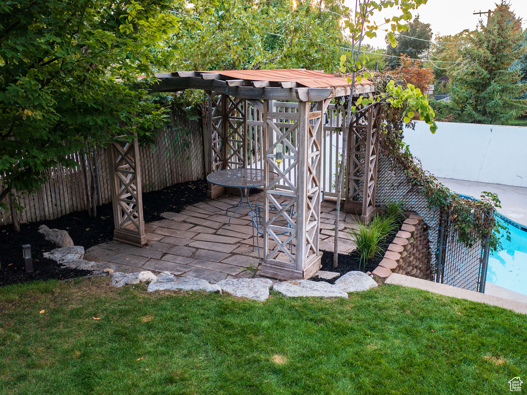 MILL CREEK HEIGHTS - Residential