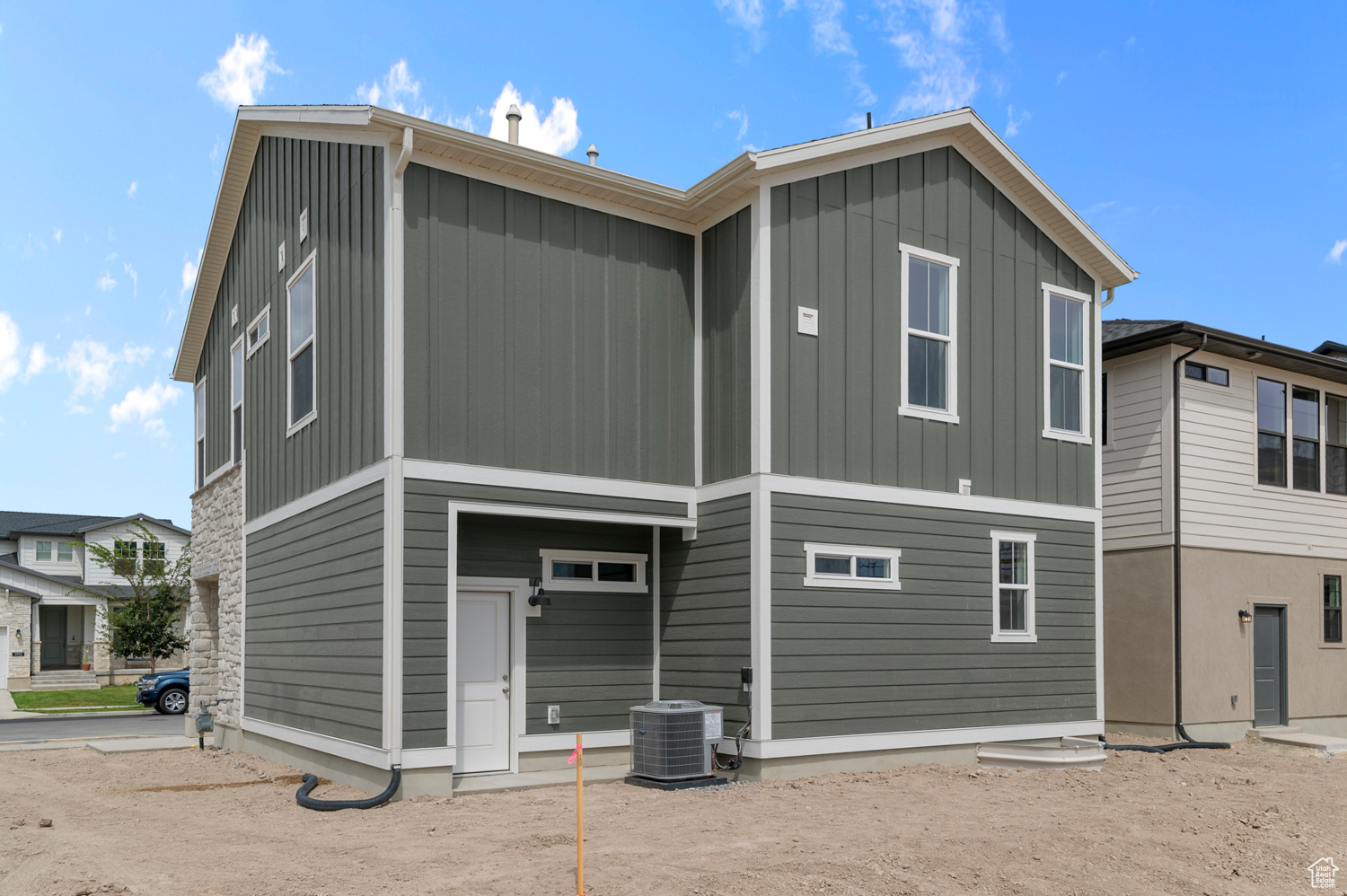 HOLBROOK E VILLAS 601 - Residential