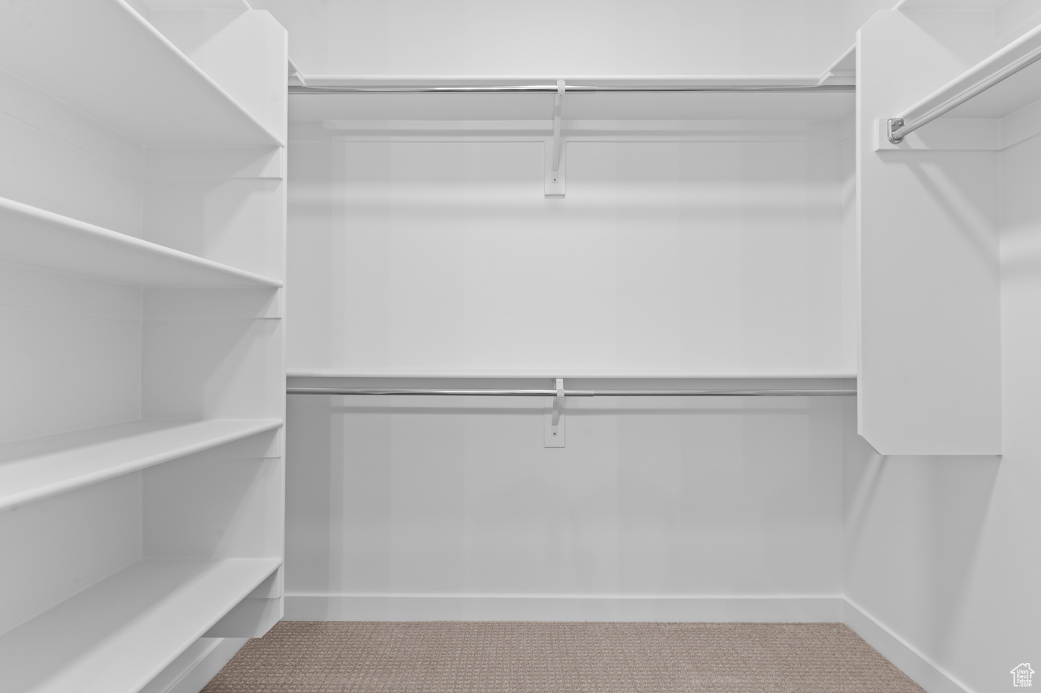 HOLBROOK E VILLAS 601 - Residential