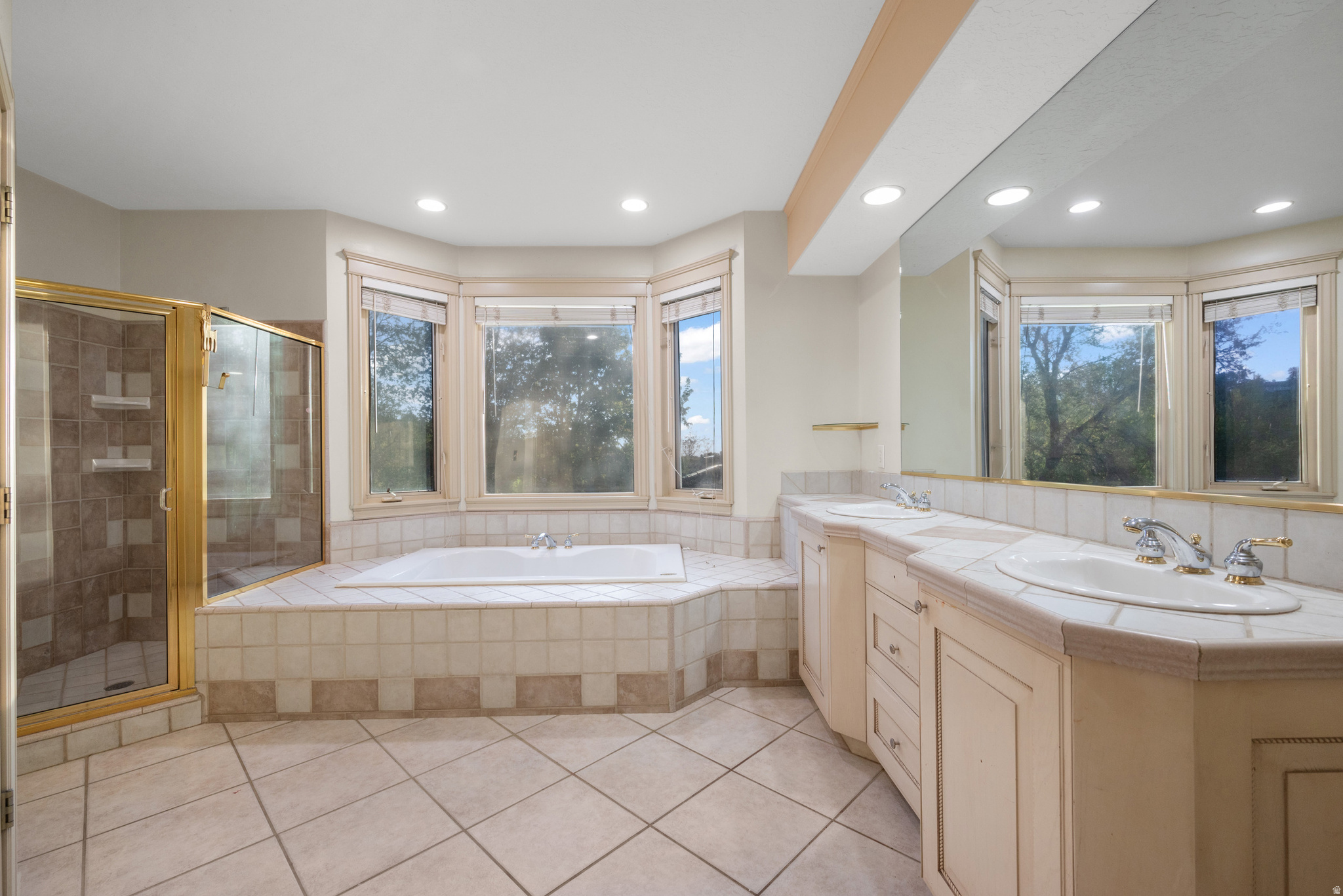 DAWSON HOLLOW - Residential