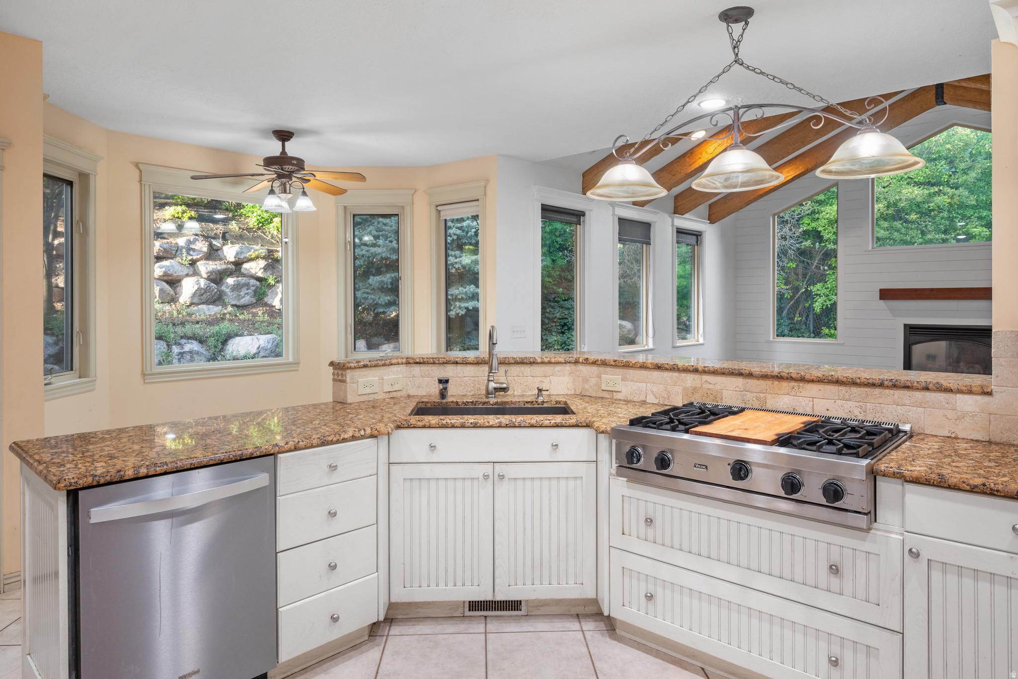 DAWSON HOLLOW - Residential