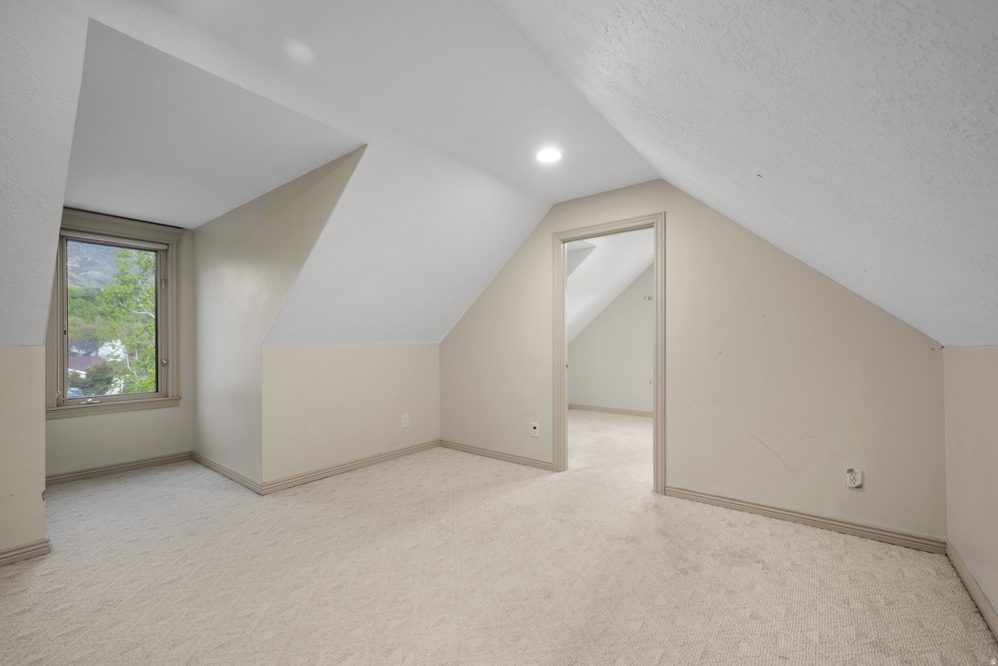 DAWSON HOLLOW - Residential