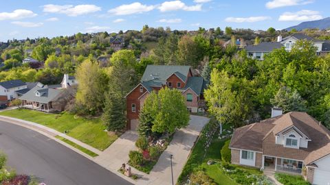 Tiny photo for 2131 KAYS CREEK DR, Layton, UT 84040 (MLS # 2154550)