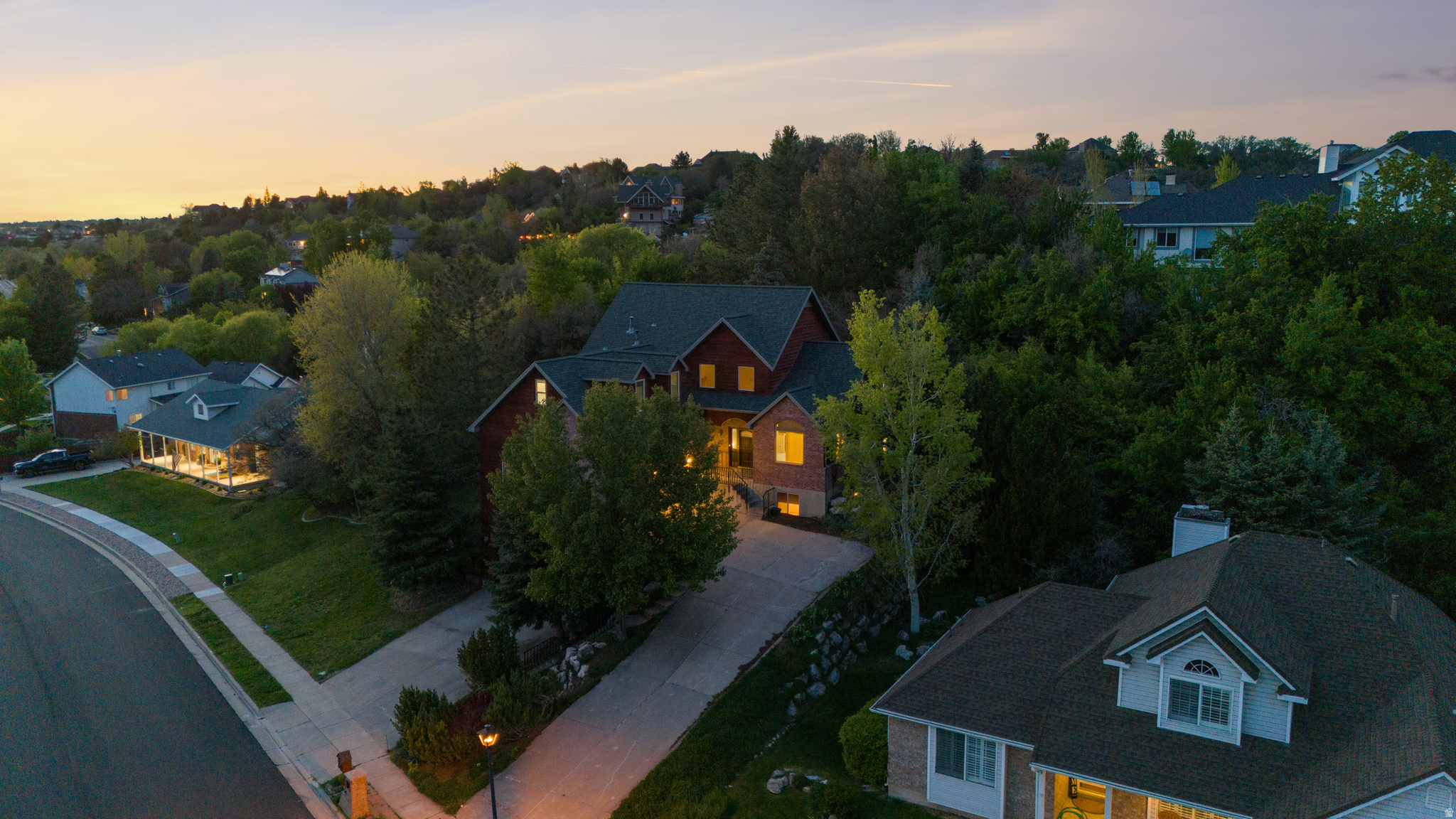 DAWSON HOLLOW - Residential