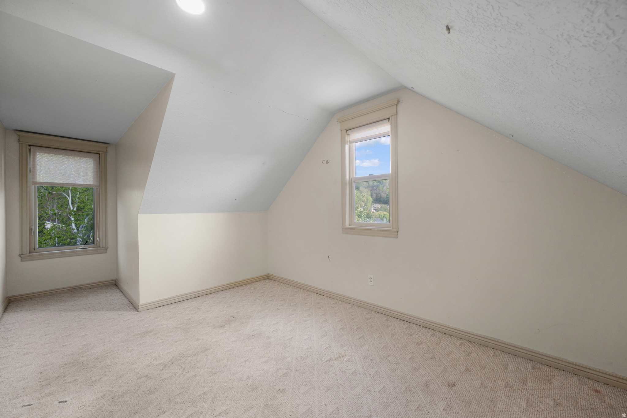 DAWSON HOLLOW - Residential